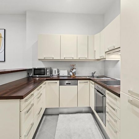Chic 1Br Apartment - Directly Near Schoenbrunn Wien Exterior foto