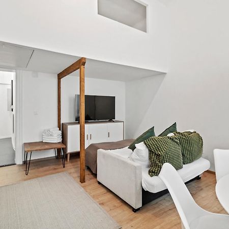 Chic 1Br Apartment - Directly Near Schoenbrunn Wien Exterior foto