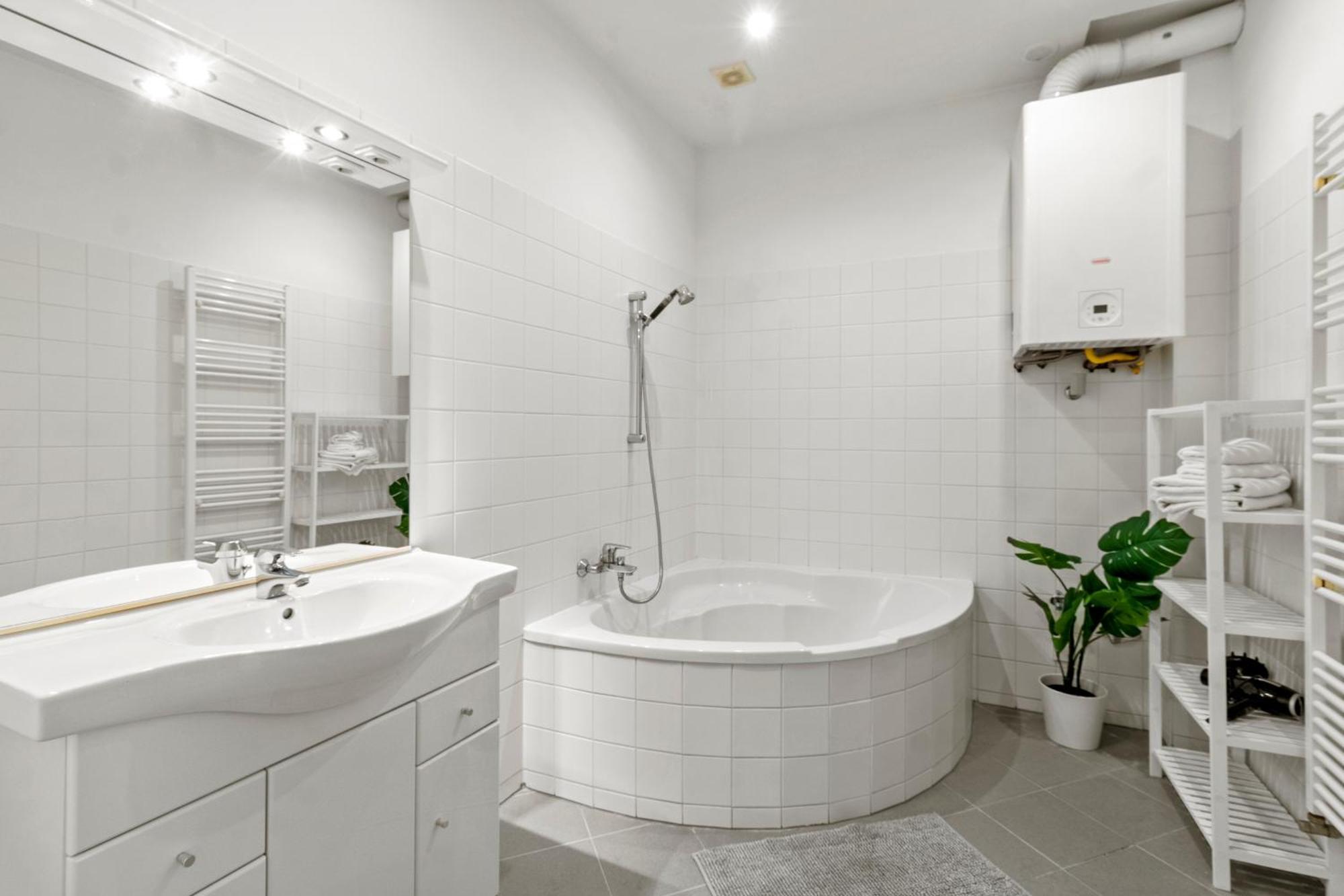 Chic 1Br Apartment - Directly Near Schoenbrunn Wien Exterior foto