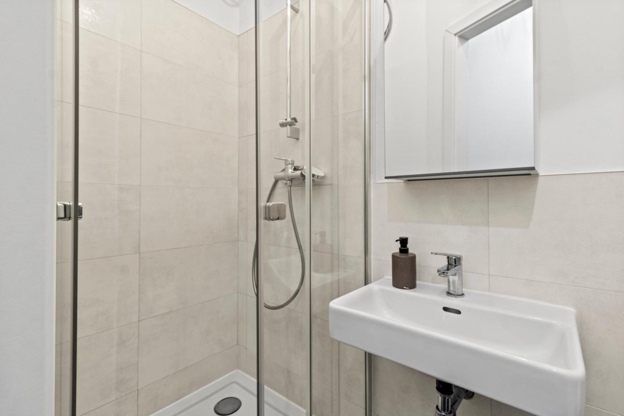 Chic 1Br Apartment - Directly Near Schoenbrunn Wien Exterior foto